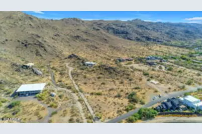 3425 E Highline Canal Road, Phoenix, AZ 85042 - Photo 13