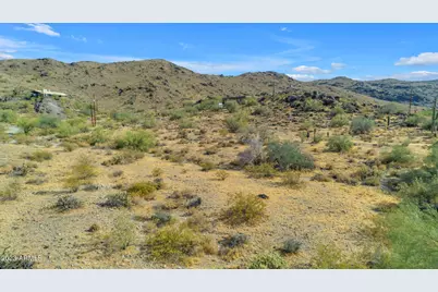 3425 E Highline Canal Road, Phoenix, AZ 85042 - Photo 9