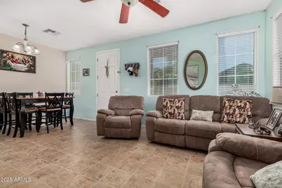 5 N 87th Lane, Tolleson, AZ 85353 - Photo 9