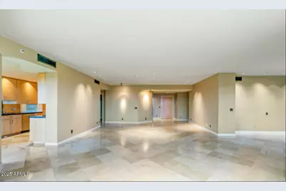 1040 E Osborn Road #501, Phoenix, AZ 85014 - Photo 13