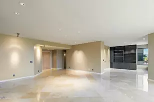 1040 E Osborn Rd, Phoenix, AZ 85014 - Photo 9