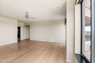 1040 E Osborn Rd, Phoenix, AZ 85014 - Photo 27