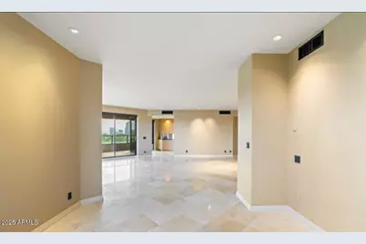1040 E Osborn Road #501, Phoenix, AZ 85014 - Photo 15