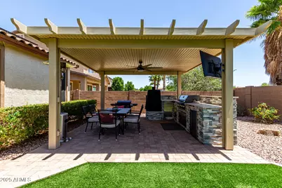 17937 W Westpark Boulevard, Surprise, AZ 85388 - Photo 17