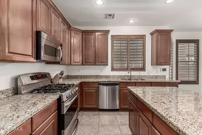 17937 W Westpark Boulevard, Surprise, AZ 85388 - Photo 7