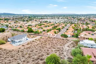 18249 N 13th Pl, Phoenix, AZ 85022 - Photo 19