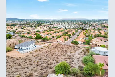 18241 N 13th Place #2, Phoenix, AZ 85022 - Photo 21