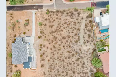 18249 N 13th Place #1, Phoenix, AZ 85022 - Photo 9