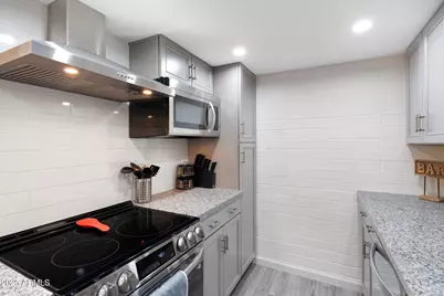 948 S Alma School Road #3, Mesa, AZ 85210 - Photo 9