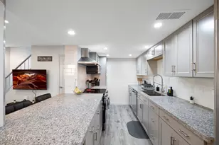 948 S Alma School Rd, Mesa, AZ 85210 - Photo 11