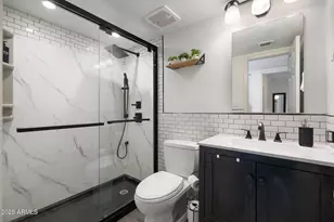 948 S Alma School Rd, Mesa, AZ 85210 - Photo 17