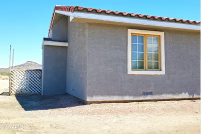 69762 Old Bell Road, Salome, AZ 85348 - Photo 5