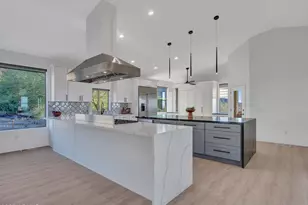 3903 E Melody Dr, Phoenix, AZ 85042 - Photo 31