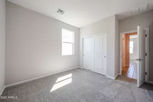 18090 W Creedance Blvd, Surprise, AZ 85387 - Photo 11