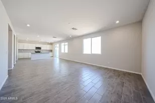 18090 W Creedance Blvd, Surprise, AZ 85387 - Photo 13