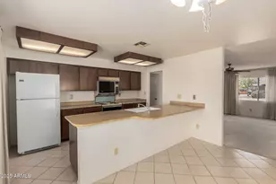 11627 S Iroquois Dr, Phoenix, AZ 85044 - Photo 11