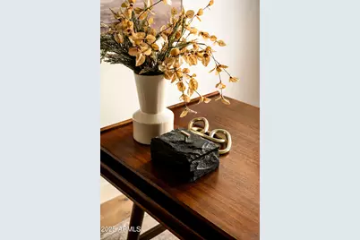 3186 E Stella Lane, Phoenix, AZ 85016 - Photo 17