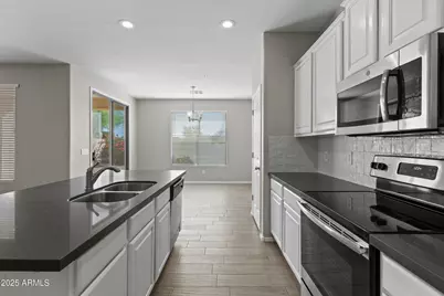 29302 N 126th Lane, Peoria, AZ 85383 - Photo 11