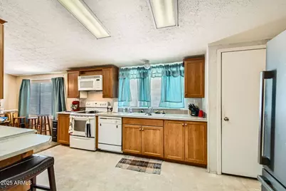 9431 E Coralbell Avenue #14, Mesa, AZ 85208 - Photo 11