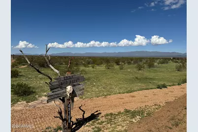00Xx N 529th Ave Parcel 2A -- #-, Aguila, AZ 85320 - Photo 1