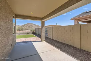 7614 W Fetlock Trail, Peoria, AZ 85383 - Photo 25