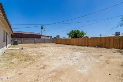 3933 W Nancy Lane, Phoenix, AZ 85041 - Photo 29