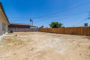 3933 W Nancy Ln, Phoenix, AZ 85041 - Photo 29