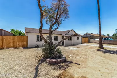 3933 W Nancy Lane, Phoenix, AZ 85041 - Photo 3