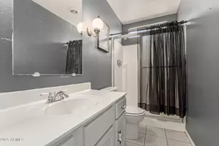 3825 W Royal Palm Rd, Phoenix, AZ 85051 - Photo 17