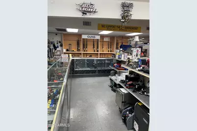 555 N Country Club Drive, Mesa, AZ 85201 - Photo 3