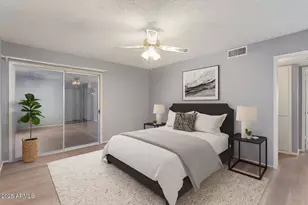 10236 N 105th Dr, Sun City, AZ 85351 - Photo 11