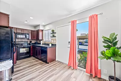 4630 N 68th Street #242, Scottsdale, AZ 85251 - Photo 9