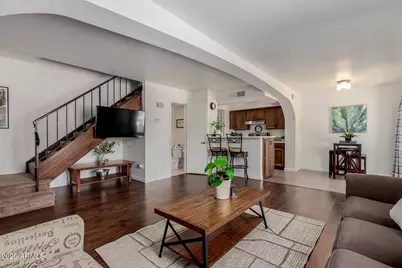 811 E Eugie Avenue, Phoenix, AZ 85022 - Photo 13