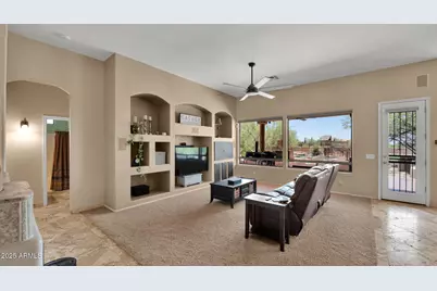 6423 E Maria Drive, Cave Creek, AZ 85331 - Photo 15