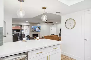 5104 N 32nd St, Phoenix, AZ 85018 - Photo 9