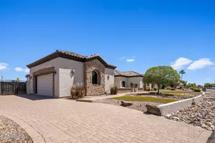 18036 W San Miguel Ave, Litchfield Park, AZ 85340 - Photo 45