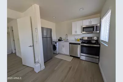 1620 E Apache Boulevard #1006, Tempe, AZ 85281 - Photo 5