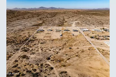 5560 E Robin Road #C2-D, Florence, AZ 85132 - Photo 9