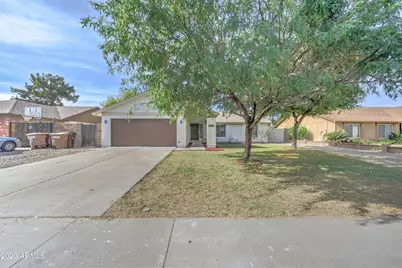 7113 W Sunnyside Drive, Peoria, AZ 85345 - Photo 1