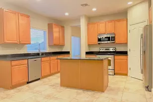 16039 W Christy Dr, Surprise, AZ 85379 - Photo 7