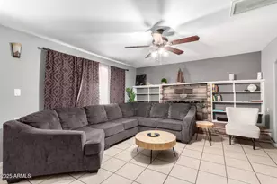 2064 W 2nd St, Mesa, AZ 85201 - Photo 3