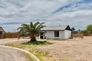 791 N Sonora St, Coolidge, AZ 85128 - Photo 11