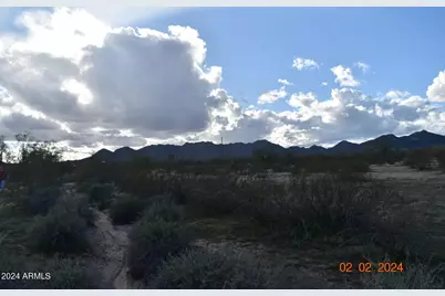 0 W Agate Road #E 1/2 Lot 101, Maricopa, AZ 85139 - Photo 11