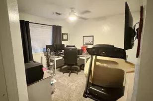 135 S Abalone Dr, Gilbert, AZ 85233 - Photo 41