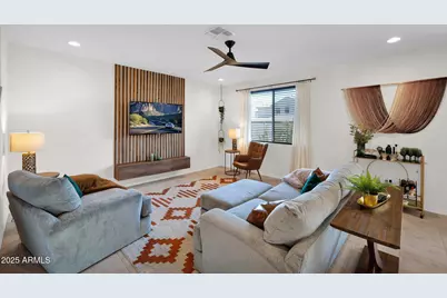 32347 N Vernal Lane, San Tan Valley, AZ 85144 - Photo 9