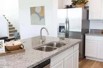 5928 S Daisy Patch Place, Phoenix, AZ 85040 - Photo 3