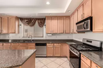 43228 W Knauss Drive, Maricopa, AZ 85138 - Photo 19