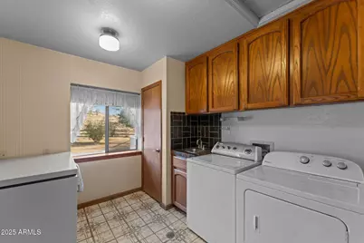 27610 W Gill Road, Morristown, AZ 85342 - Photo 25