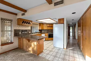 27610 W Gill Rd, Morristown, AZ 85342 - Photo 9