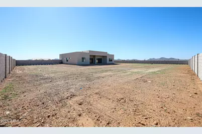 1904 E Creek Canyon Road, Phoenix, AZ 85086 - Photo 73